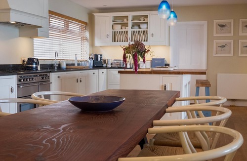 Nettlestone Villa | Large Luxury water front property with private direct beach access and panoramic sea scapes from eve