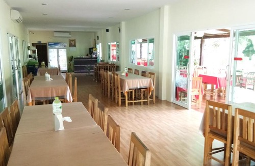 Takua Pa Resort | Little Amazon Home