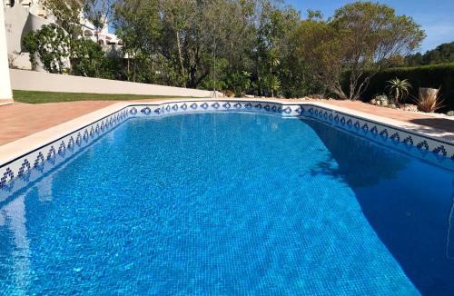 Vila do Bispo Villa | Lovely Burgau villa just 3 mins walk from beach