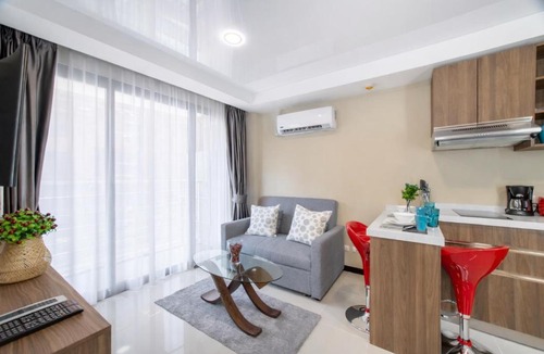 Nai Harn Apartment | LUMA Condo 1BR Open View NBC Nai Harn