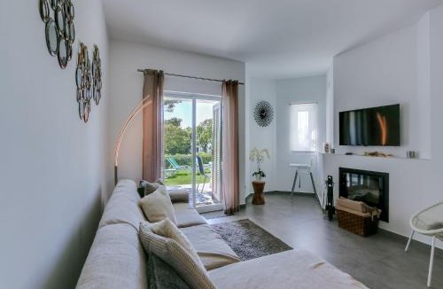 Alpouvar Apartment | Luxury 3 Bedroom Apartment, Albufeira Resort