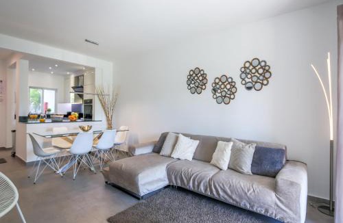 Alpouvar Apartment | Luxury 3 Bedroom Apartment, Albufeira Resort