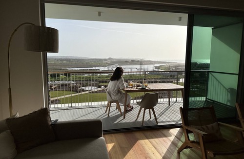 Armacao de Pera Apartment | Luxury new, beachfront ocean view, 3-bedrooms! Gym, heated indoor pool & SPA.