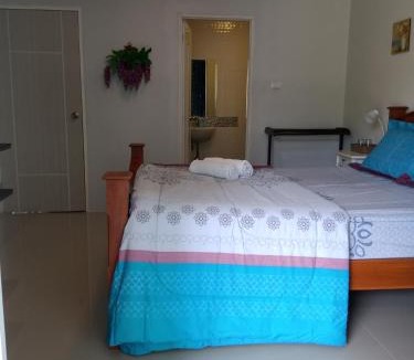 Khuekkhak Hostel | Mae Pon Hostel