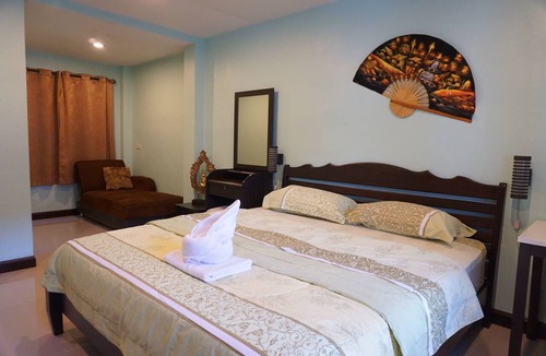 Nanai Road House | Martin's Swiss Guesthouse