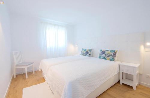Vila Nova de Milfontes Apartment | MIMI - Penthouse & Infinity Pool - Duna Parque Group