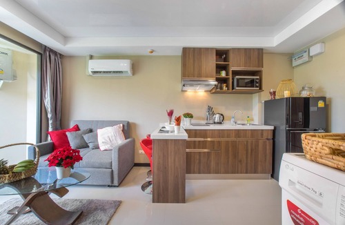 Nai Harn Apartment | MIRA Condo 1BR | Pool View | NBC Nai Harn