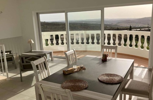Budens Villa | Modern 3 bed villa with private pool.