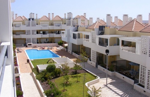 Cabanas Apartment | Modern penthouse by the sea with free WiFi