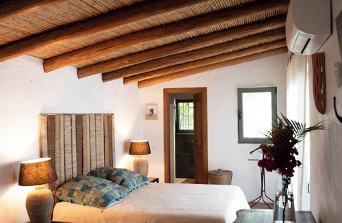 Lagos e Relvas House | Monte Jordana - Stunning sea & countryside views - Renovated quinta - Algarve