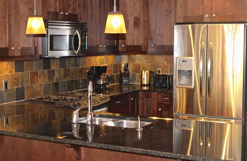 Canmore Condo | Mountain + Creek View. 5 Min Walk To Main Street. An Amazing Home Base!