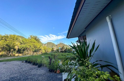 Ao Luek House | Mountain view and convenience spot at Baan Panmala Ao Luek