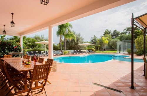 Vale de Centianes House | Mouraria, beeindruckende Villa im maurischen Stil by Interhome