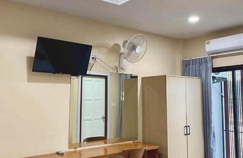 Ban Pa Yang Hotel | Neo cafe and hotel 2
