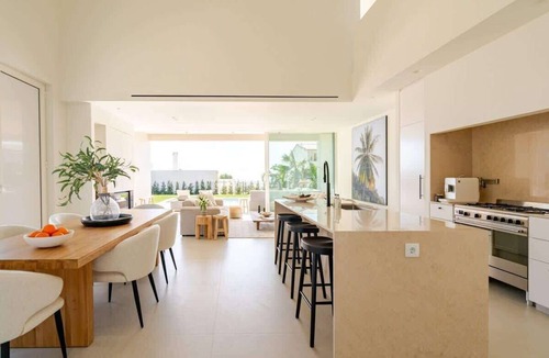 Aldeia Villa | New Sea View Villa, Heated Pool,Rooftop Jacuzzi/mu
