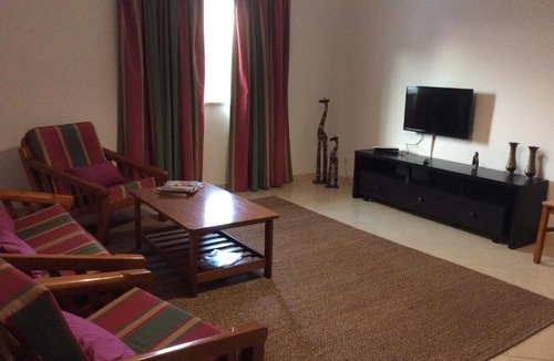 Montenegro Apartment | Nice apartment near Faro's airport