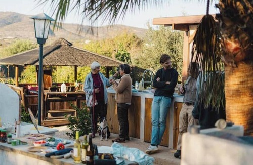 Olhao House | Oasis in tropical gardens with swimming pool