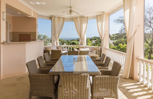 Alfarrobeira Villa | Ocean View Luxury Loulé Villa by Ideal Homes