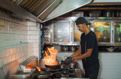 Karon Hotel | Oceanview Bungalows by EAT, Karon Beach