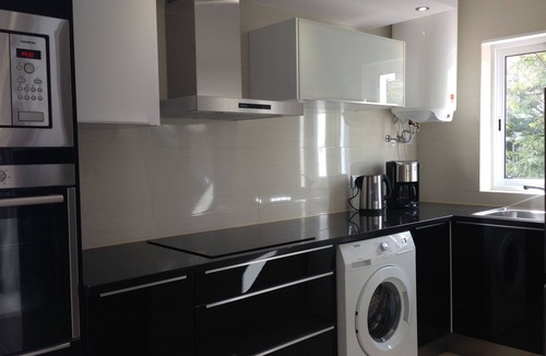 Calicos Apartment | OLD TOWN, Apt. 70m2 on Avenida da Liberdade, AIR CONDITIONING/SWIMMING POOL/FREE Wi-Fi