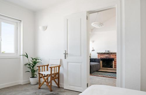 Azenhas do Mar Apartment | OUTPOST - Ocean Casitas