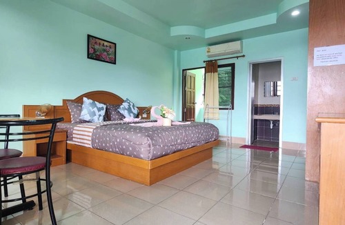 Nanai Road Hotel | PAILIN HILL