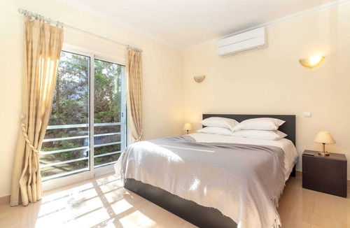 Ferragudo Apartment | Parque nº 12 - Comfortable Penthouse Apartment