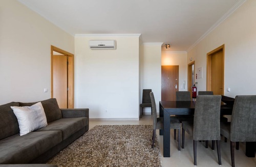 Pata de Baixo Apartment | Patã Village 40