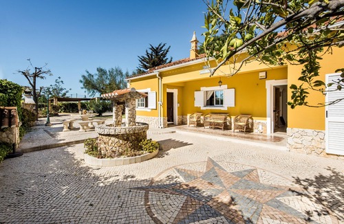 Silves Villa | Peaceful Algarve Villa with Private Pool, Spacious Garden & BBQ Area