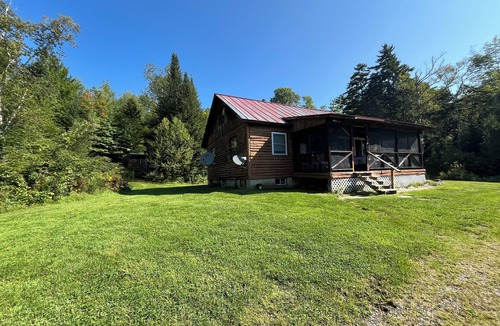 Granville Cabin | Peaceful Mountain Cabin in Granville, Vermont. Pet friendly.