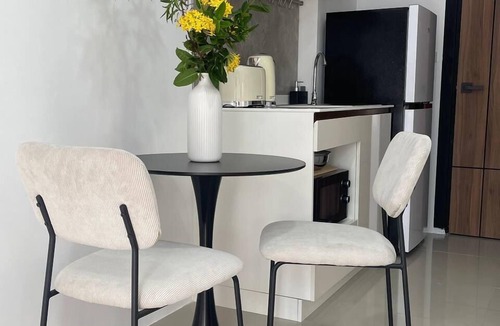 Mai Khao Apartment | Perfect 1-bedroom apartment with AC in charming ตำบล ไม้ขาว