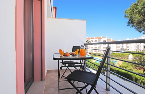 Areias de Sao Joao Apartment | Perfect holiday apartment in Albufeira