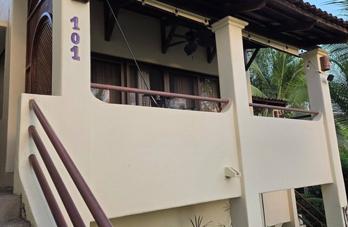 Coco Sunset Hills Condo | Playas de Coco Guanacaste. Long & Short Term Cozy 2-bedroom condo. Pet friendly.