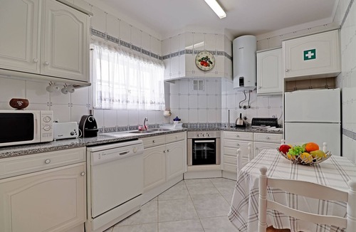 Portimao City Centre Apartment | PORTIMÃO SOLAR DO VAU WITH POOL by HOMING