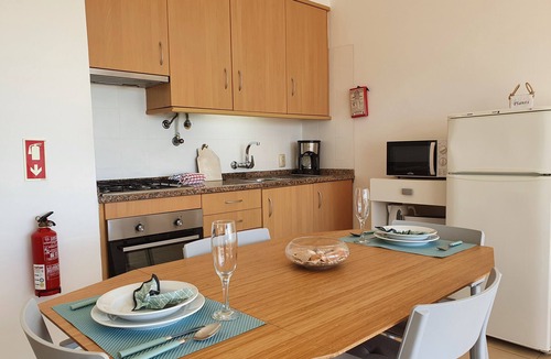 Cavacos Apartment | Praiamar 3H- Sea Front, Cozy, Private Parking