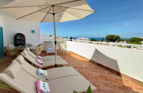 Torralta Apartment | Prainha L&A Penthouse, 3 Bedrooms (3 wc),2 ensuite, Sea Views, Avor, Private Park