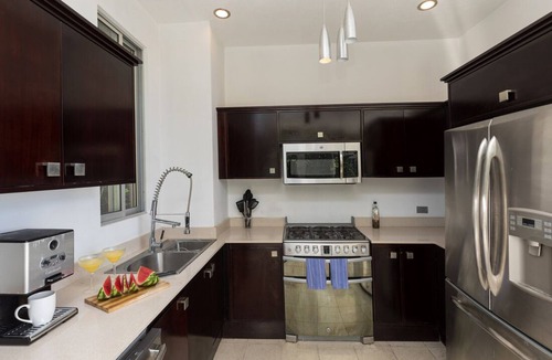 Manuel Antonio Villa | Private Eco-Villa, Prime Central Location, Ocean Views, Wildlife, and Nightlife