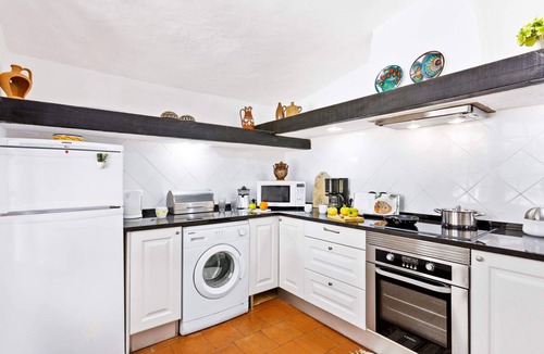 Branqueira Villa | Private pool villa close to the beach, perfect for couples and families