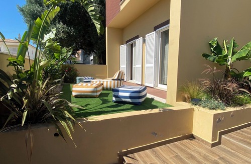 Algoz Villa | Quiet Algarve villa near Albufeira & branches with prívate pool BBQ terrace