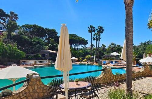 Figueira Resort | Quinta da Floresta – Santo António Villas, Golf & Spa