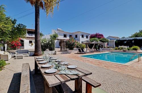 Boliqueime Villa | Quinta Grande de Boliqueime by Portucasa
