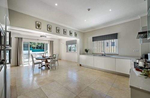 Albufeira Villa | Quinta Ottilie Luxury 14 Bedroom Villa - Spacious Grounds & Two Beautiful Pools