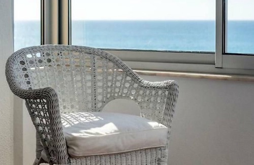Praia de Faro Apartment | Ria Beach House | 1 Bedroom | Beach Front | Praia de Faro