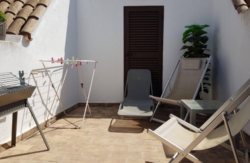 Tavira Apartment | River view apartment in historical centre of Tavira with roof terrace & WiFi