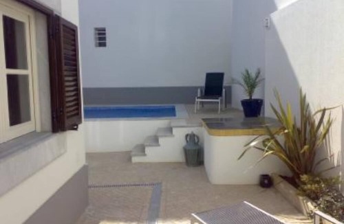 Tavira Apartment | Riverside apartment with private pool in old town - WiFi
