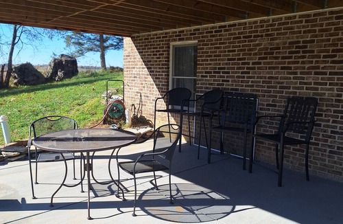 Harrisonburg Apartment | Rock Ridge View-1 bed apartment with fabulous view in Harrisonburg