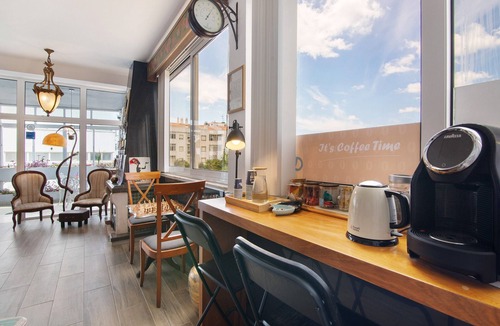 Sao Bras de Alportel Apartment | Room 'Duplo Superior' with Balcony, Wi-Fi and Air Conditioning