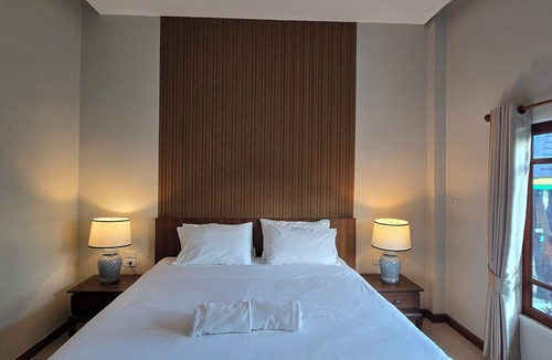 Downtown Krabi Hotel | ROYAL PINEAPPLE HOTEL | A Welcome to Wealth and Good Fortune