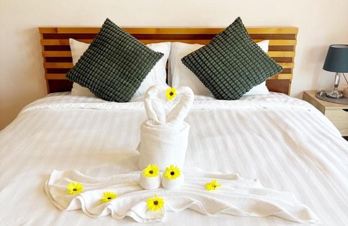 Cherngtalay Villa | Sachi Home Bangtao -Muay Thai Training Stay Near Beach