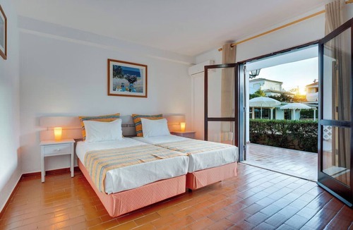 Albufeira Hotel | Scenic Albufeira Getaway Near the Coast and Buzzing Nightlife Scene